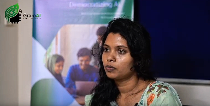 Teacher sharing experience with GramAI
